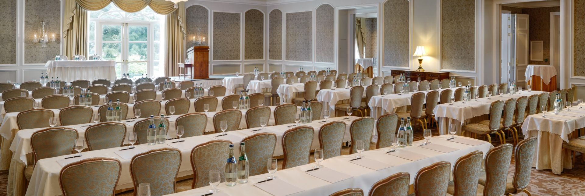 Ailesbury Classroom (Custom)
