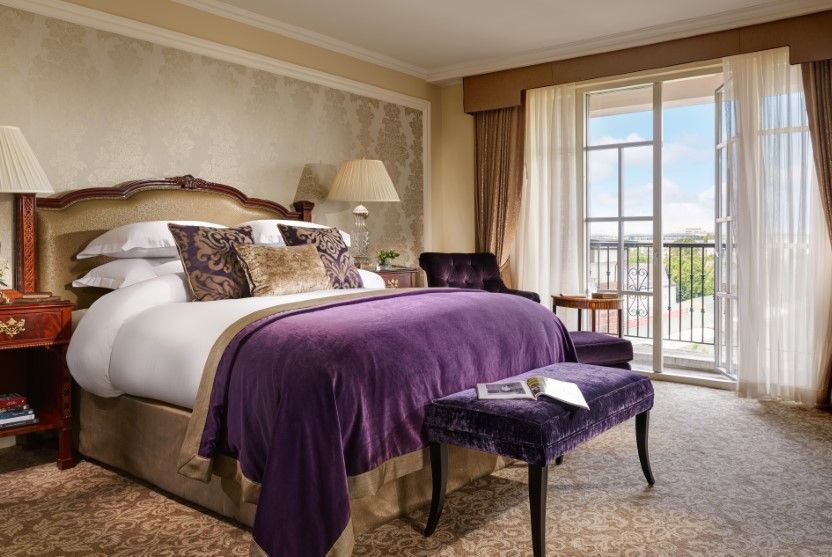 ICD Lady Gregory Suite Bedroom wide 4500px (Custom)
