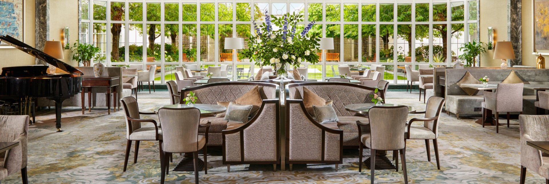 Lobby Lounge (1) (Custom)