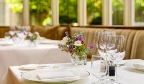 Restaurant place setting px custom www.intercontinentaldublin.ie