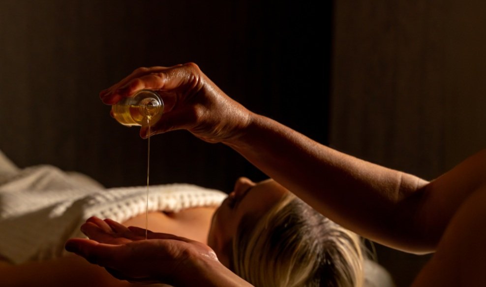 Treatment room custom www.intercontinentaldublin.ie