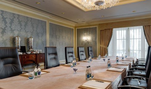 Boardroom setup  custom www.intercontinentaldublin.ie